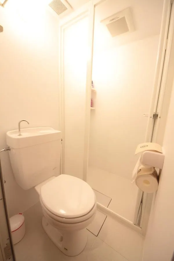 Shijo Ayaomiya Guesthouse Kiotó 0*,  Japán