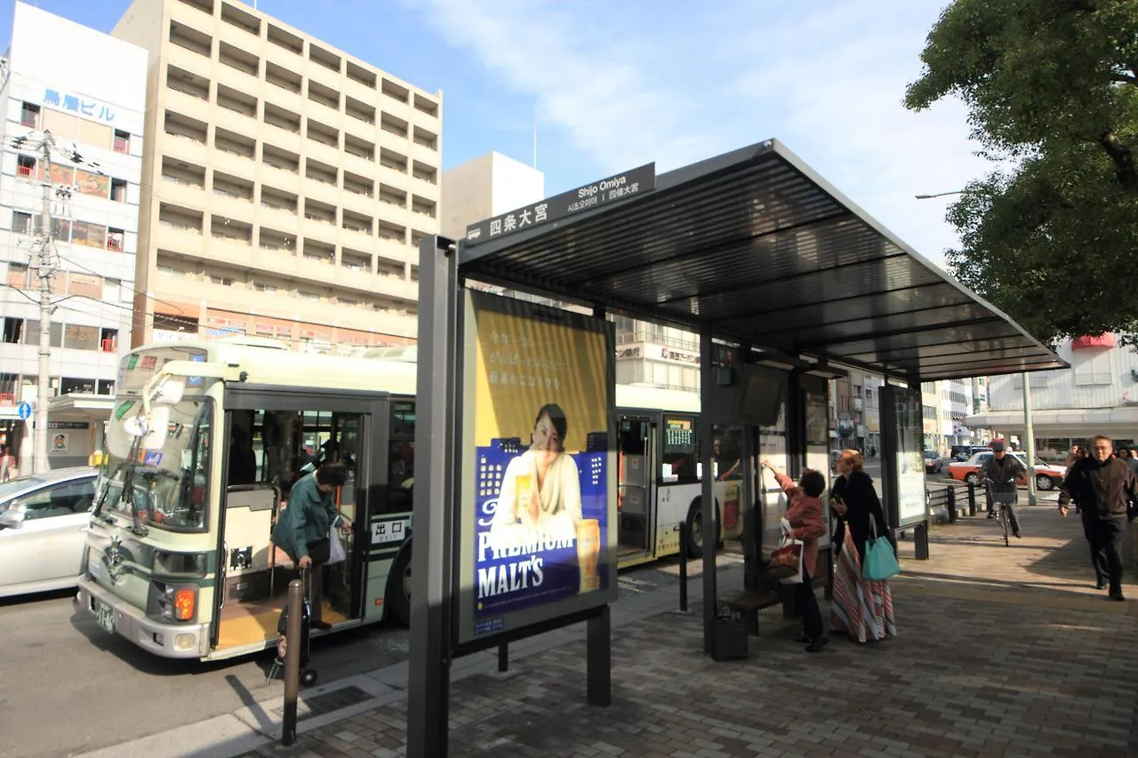 Shijo Ayaomiya Guesthouse Kiotó