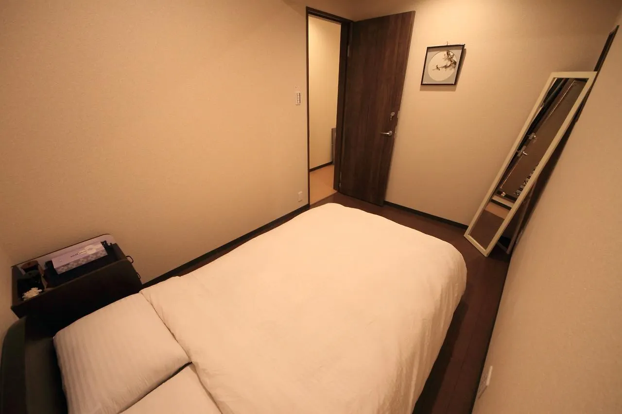 Shijo Ayaomiya Guesthouse Kyoto Japan